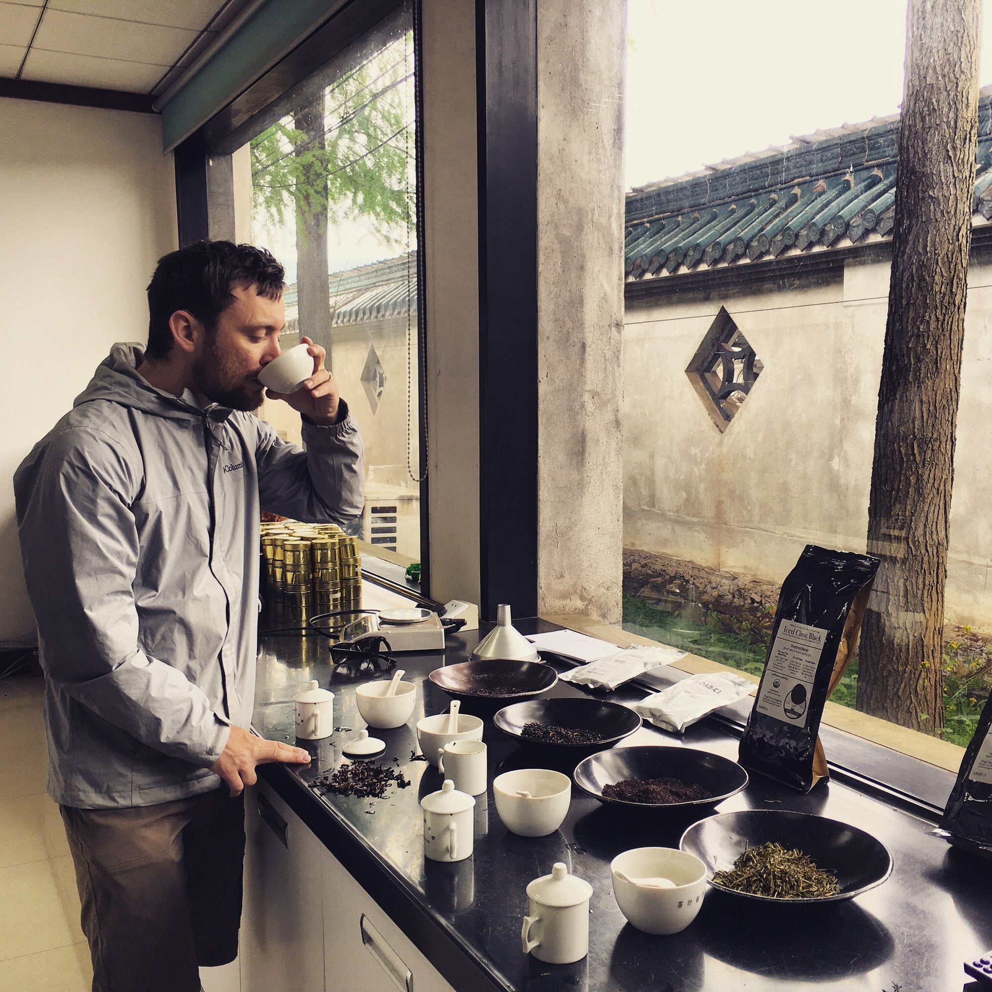 Tea cupping with a friend